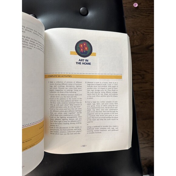 1999 Girl Scout "Badges and Signs" large Paperback Book 252 pages - Picture 4 of 8